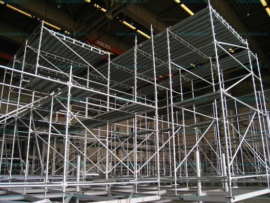 【門(mén)式腳手架定制】足夠強(qiáng)大才能帶您“征戰(zhàn)四方”！