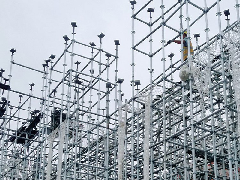 在建筑行業人們都青睞盤扣腳手架生產公司